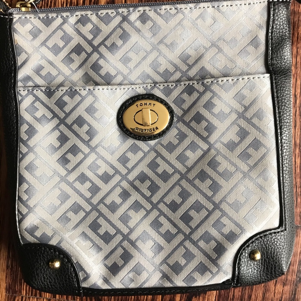 TOMMY HILFIGER SIDEBAG